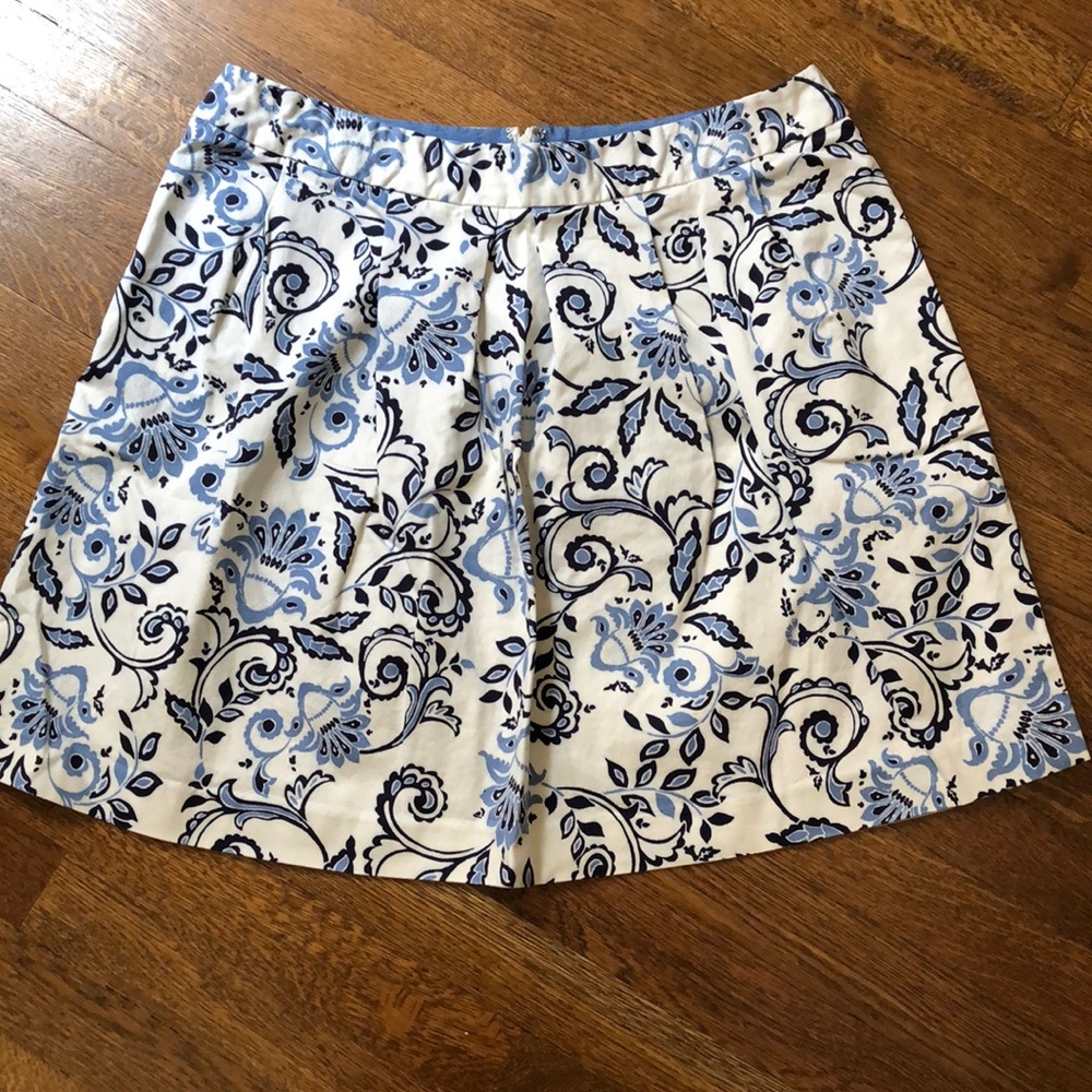 LOFT Blue and White Skirt with Pockets size 14